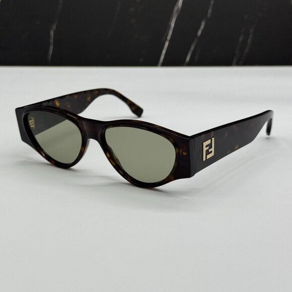 NEW FENDI FE40158I 52E HAVANA SUNGLASSES WOMEN FENDI - Picture 1 of 9